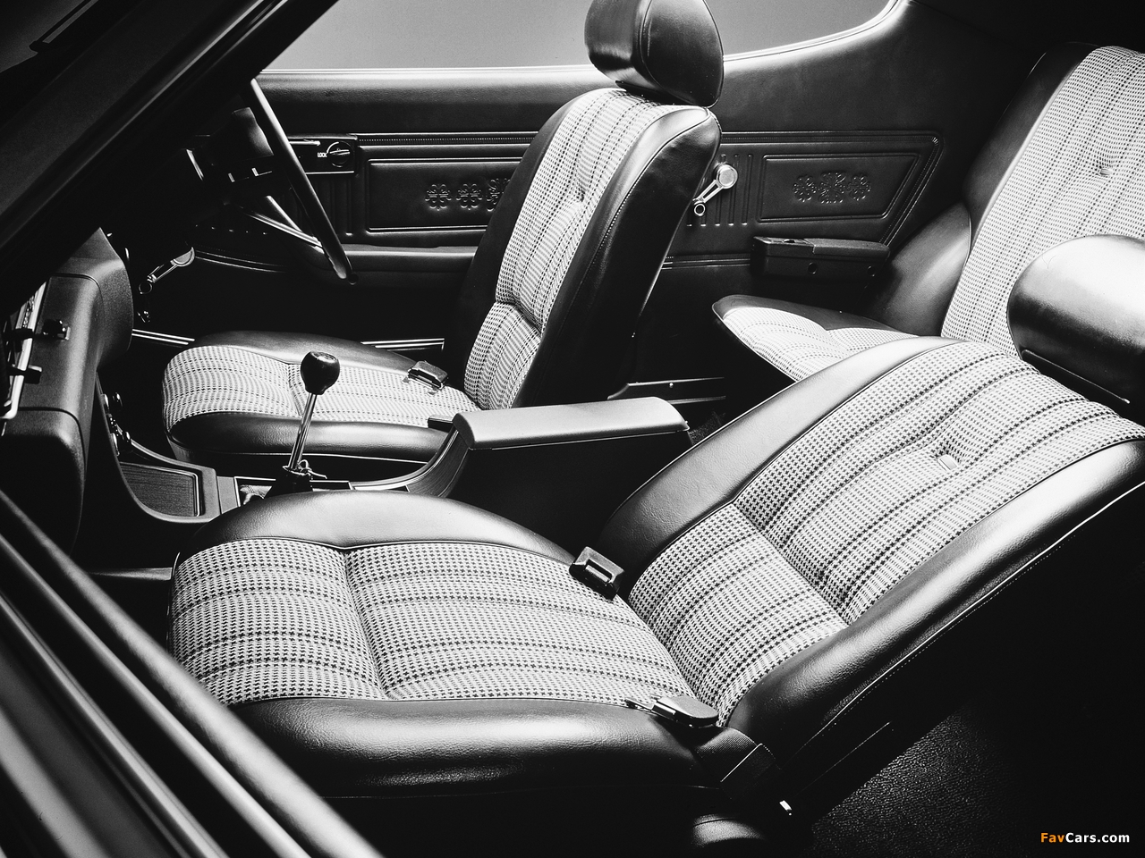 Datsun Bluebird U Coupe (610) 1971–73 photos (1280 x 960)