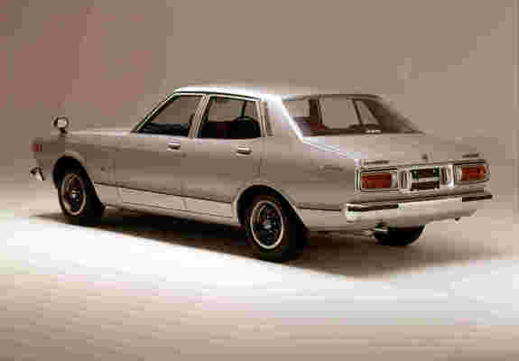 Datsun Bluebird Sedan (810) 1976–78 photos