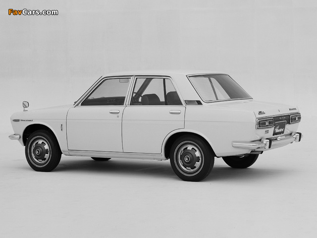 Photos of Datsun Bluebird 4-door Sedan (510) 1967–72 (640 x 480)