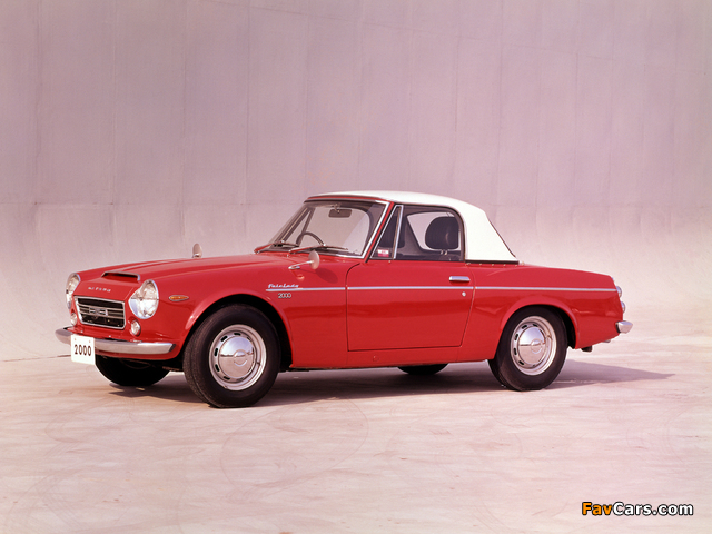 Datsun Fairlady 2000 (SR311) 1967–70 images (640 x 480)