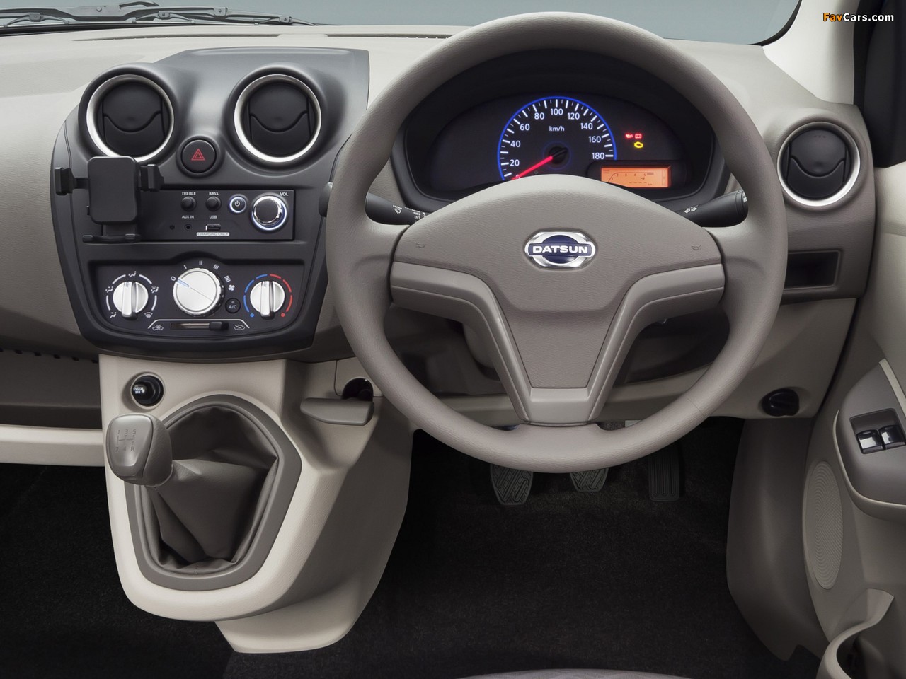 Pictures of Datsun GO+ 2014 (1280 x 960)