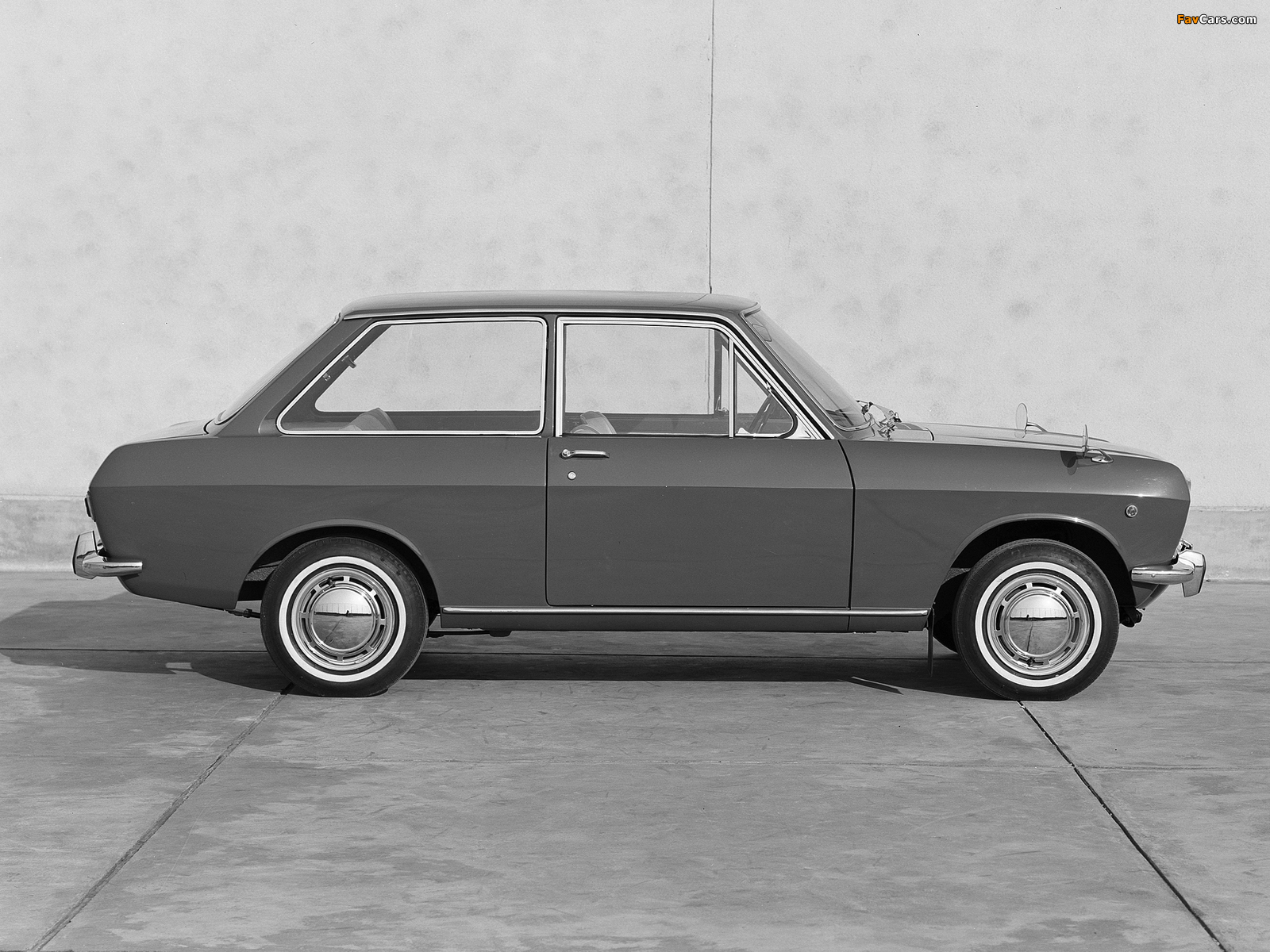 Datsun Sunny 2-door Sedan (B10) 1966–70 pictures (1600 x 1200)