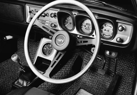 Images of Datsun Sunny 2-door Sedan (B110) 1970–73
