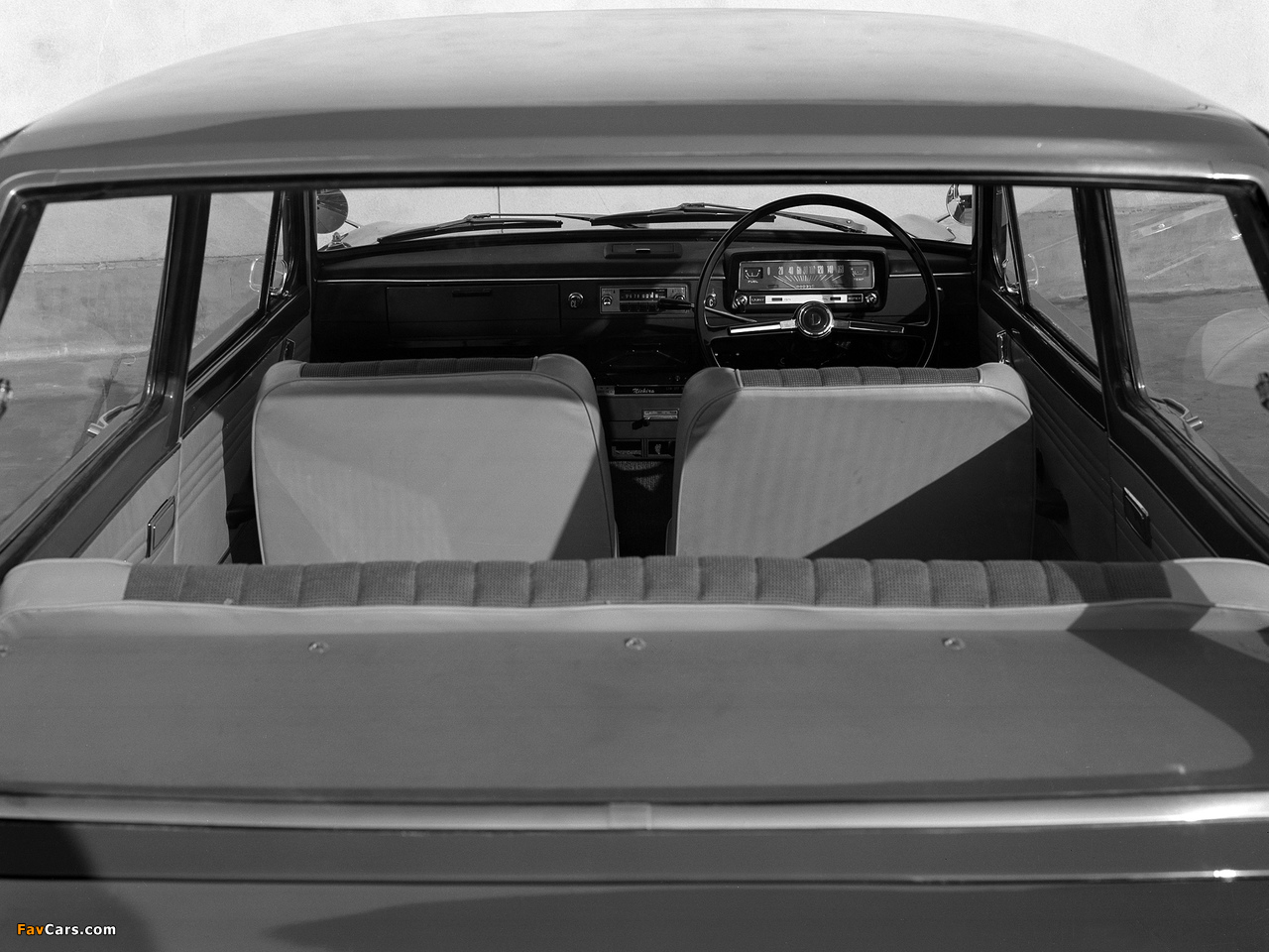 Photos of Datsun Sunny 2-door Sedan (B10) 1966–70 (1280 x 960)