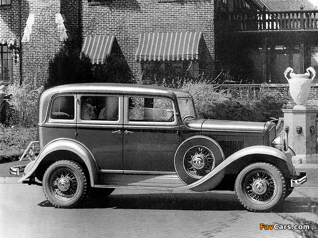 DeVaux 80 Custom Sedan 1931–32 wallpapers (640 x 480)