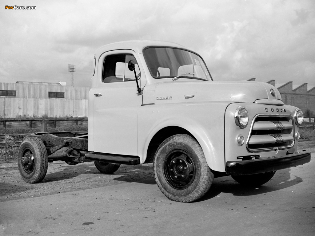 Photos of Dodge 2-26 AD Chassis Cab 1955–58 (1024 x 768)