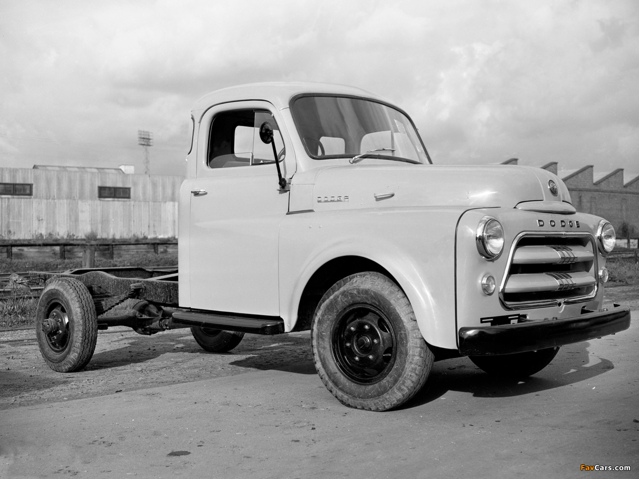 Photos of Dodge 2-26 AD Chassis Cab 1955–58 (1280 x 960)