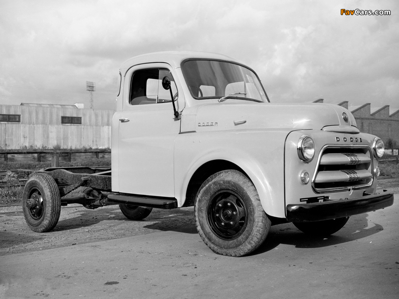 Photos of Dodge 2-26 AD Chassis Cab 1955–58 (800 x 600)