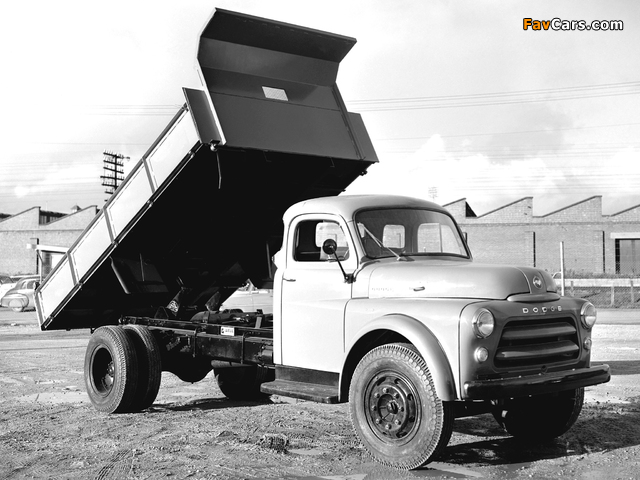 Photos of Dodge 8-65 AD Dump Truck 1955–58 (640 x 480)