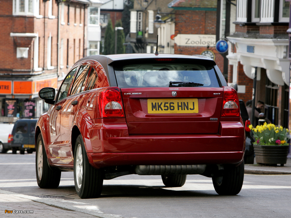 Dodge Caliber UK-spec 2006–09 photos (1024 x 768)