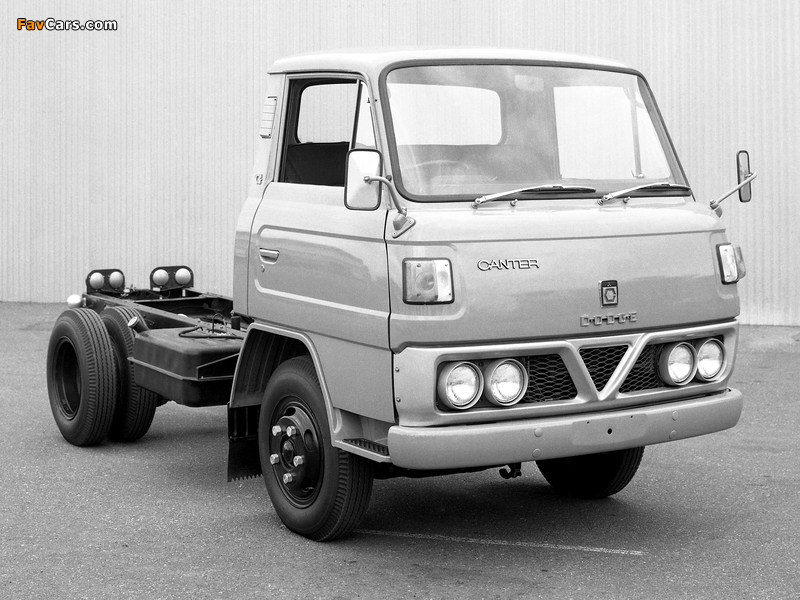 Dodge Canter Chassis 1973 images (800 x 600)