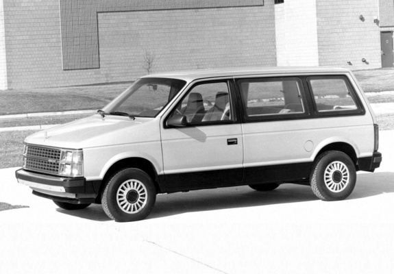 Dodge Caravan 1984–87 photos