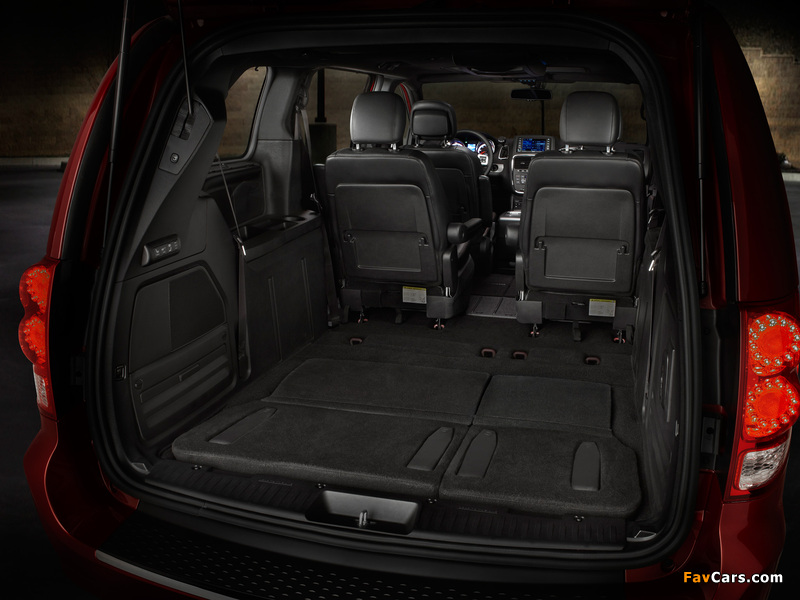 Dodge Grand Caravan R/T 2011 pictures (800 x 600)