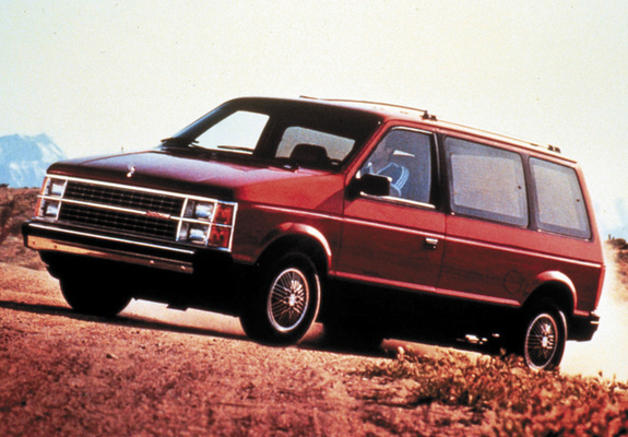 Images of Dodge Caravan 1984–87