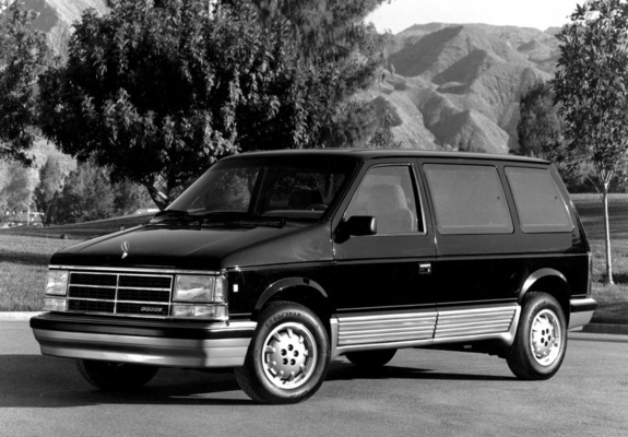 Pictures of Dodge Caravan 1987–90