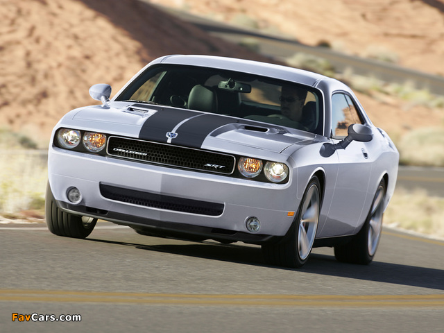Dodge Challenger SRT8 (LC) 2008–10 images (640 x 480)