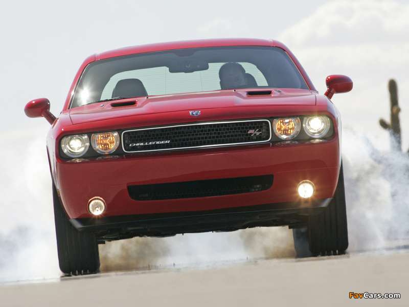 Dodge Challenger R/T (LC) 2008–10 photos (800 x 600)