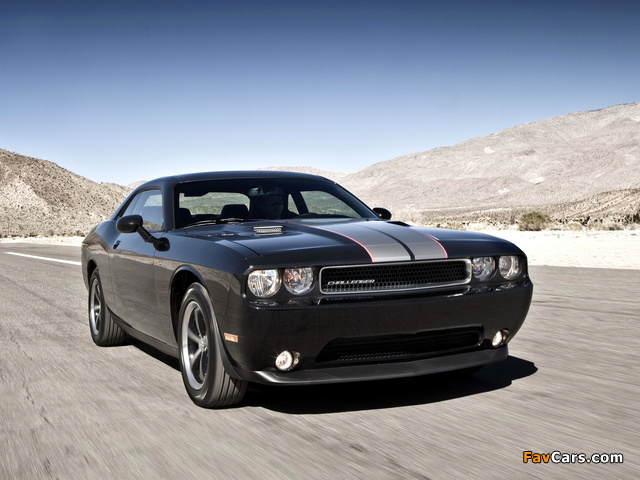 Dodge Challenger (LC) 2010 pictures (640 x 480)
