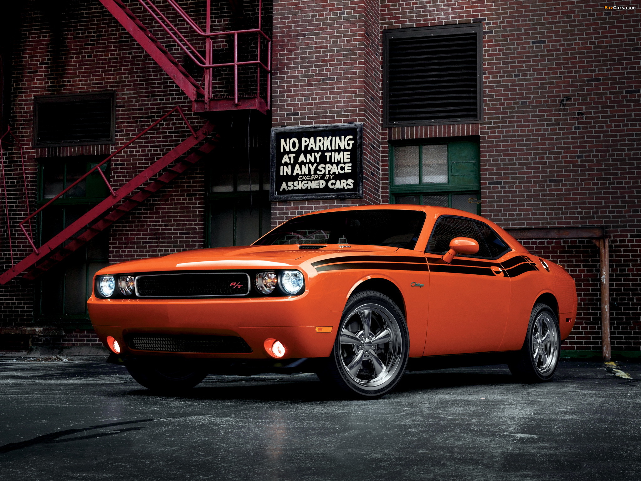 Dodge Challenger R/T Classic (LC) 2010 pictures (2048 x 1536)