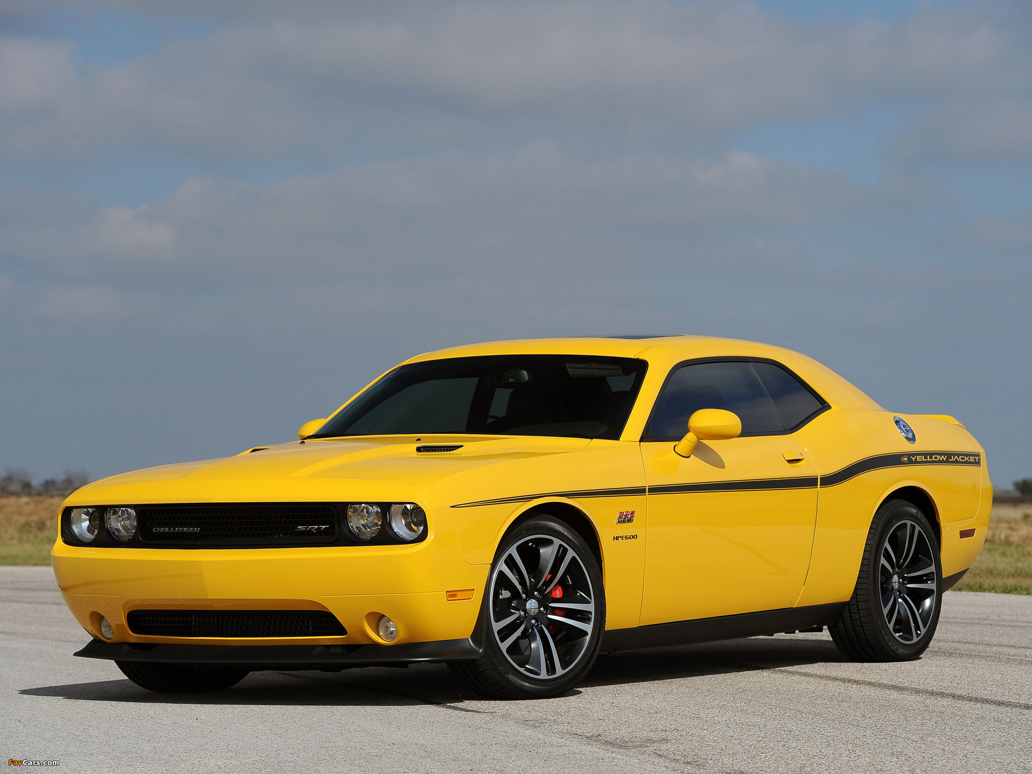 Images of Hennessey Dodge Challenger SRT8 392 Yellow Jacket (LC) 2012 (2048 x 1536)