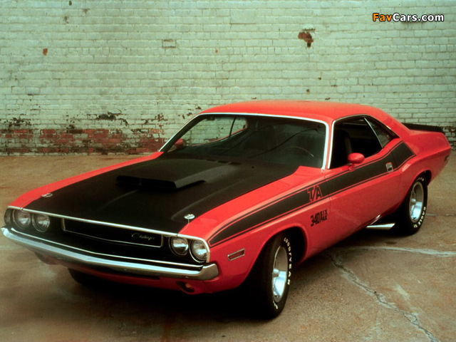 Photos of Dodge Challenger T/A 340 Six Pack 1970 (640 x 480)