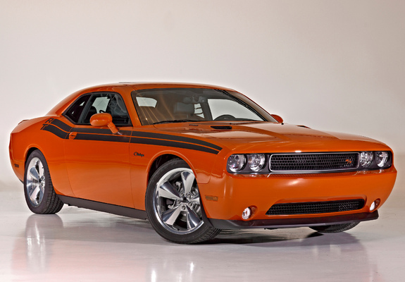 Photos of Dodge Challenger R/T Classic (LC) 2010