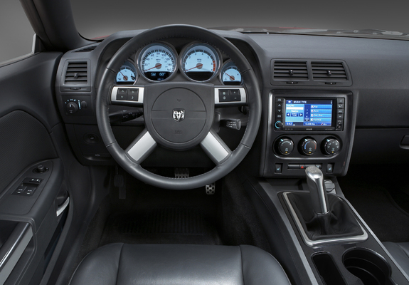 Pictures of Dodge Challenger R/T (LC) 2008–10
