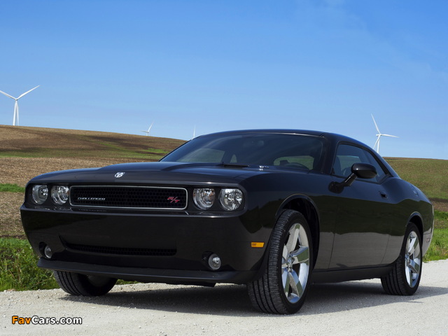 Pictures of Dodge Challenger R/T (LC) 2008–10 (640 x 480)