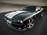 Pictures of Dodge Challenger SRT8 392 2010