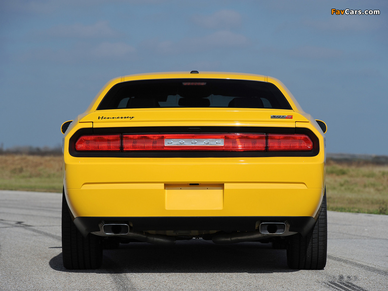 Pictures of Hennessey Dodge Challenger SRT8 392 Yellow Jacket (LC) 2012 (800 x 600)