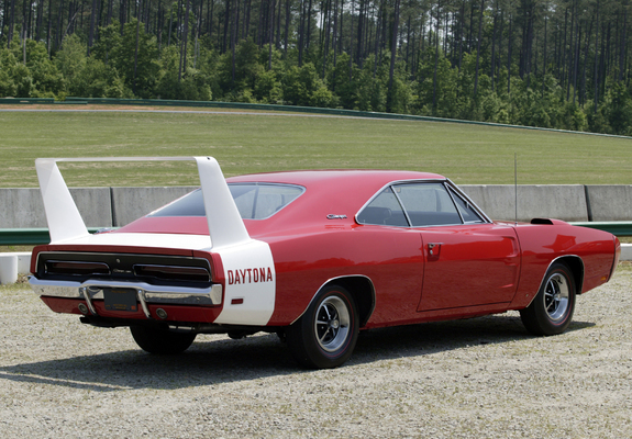 Dodge Charger Daytona 1969 pictures