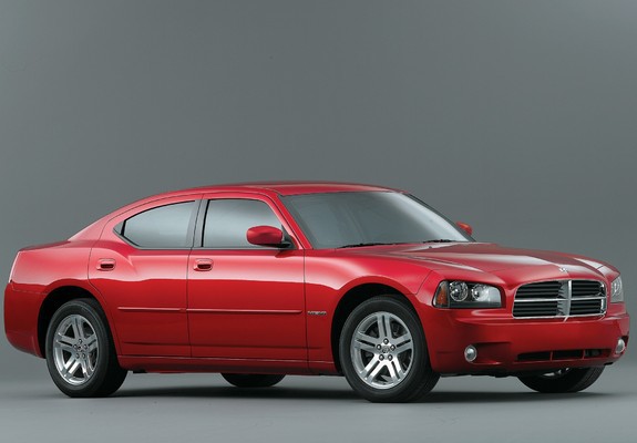 Dodge Charger R/T 2005–10 photos