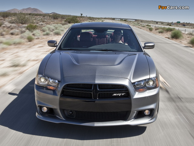 Dodge Charger SRT8 2011 photos (640 x 480)