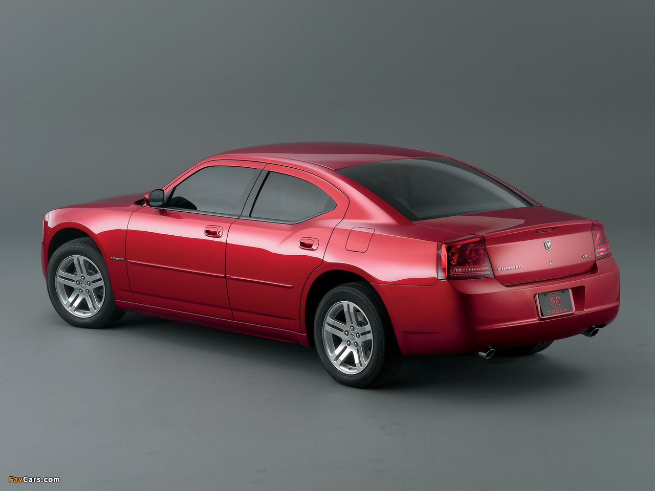 Images of Dodge Charger R/T 2005–10 (1280 x 960)