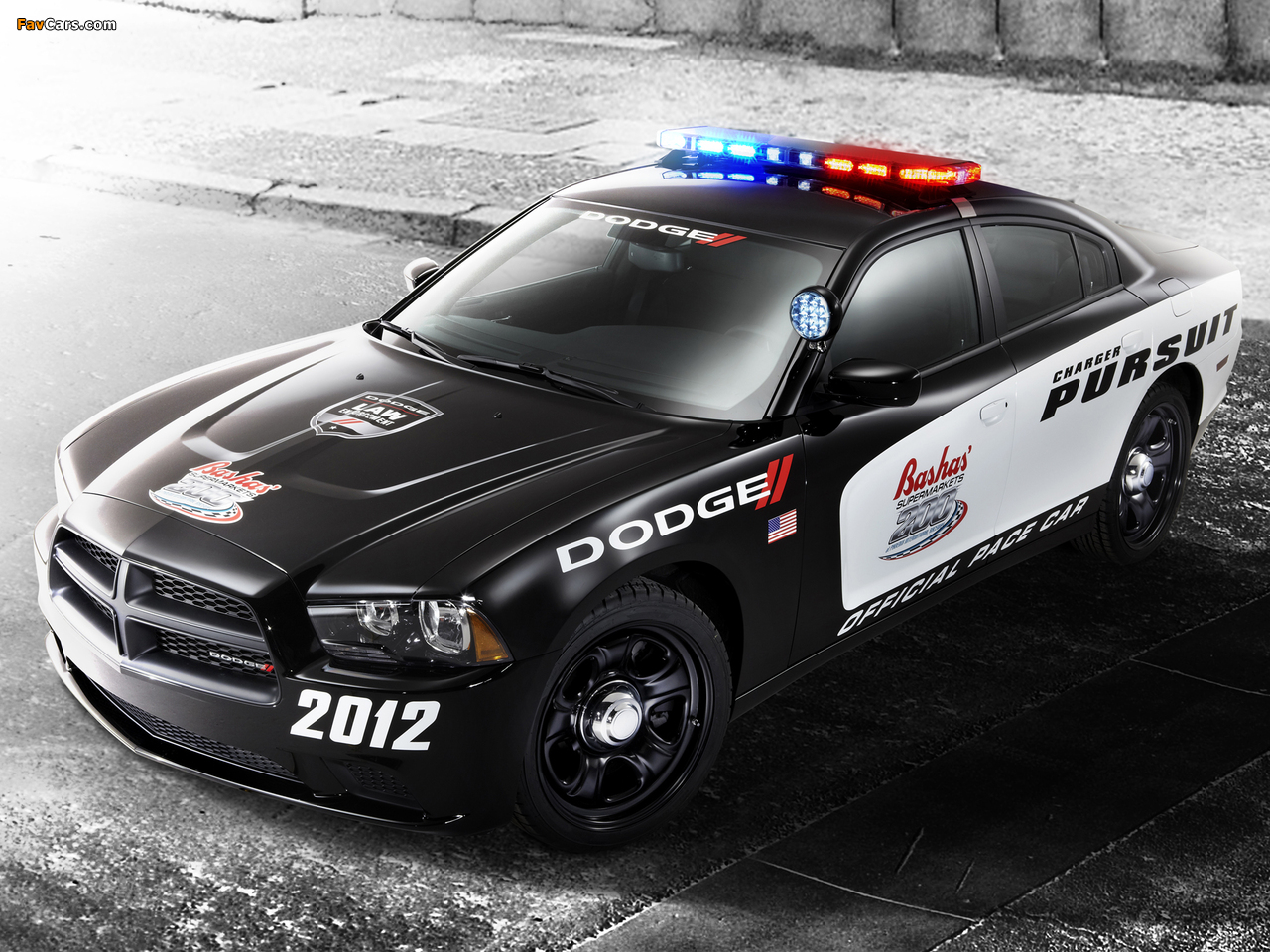 Images of Dodge Charger Pursuit Pace Car 2012 (1280 x 960)