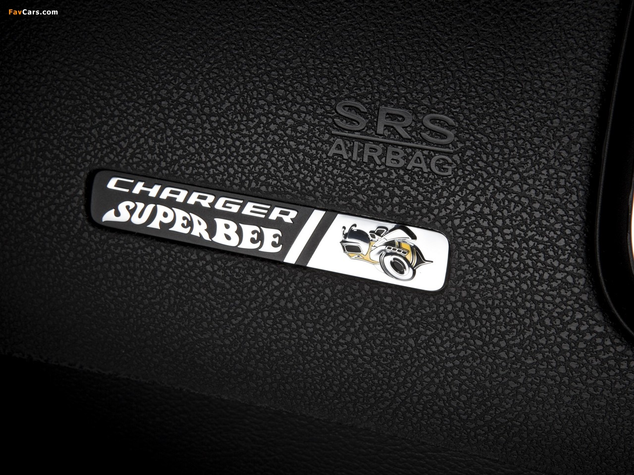Images of Dodge Charger SRT8 Super Bee 2012 (1280 x 960)