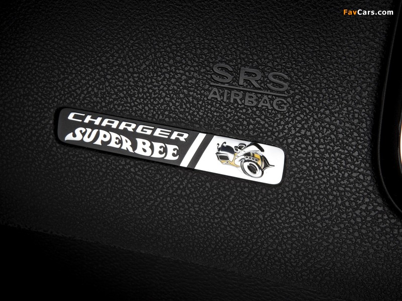 Images of Dodge Charger SRT8 Super Bee 2012 (800 x 600)