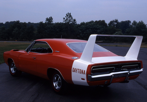 Photos of Dodge Charger Daytona 1969