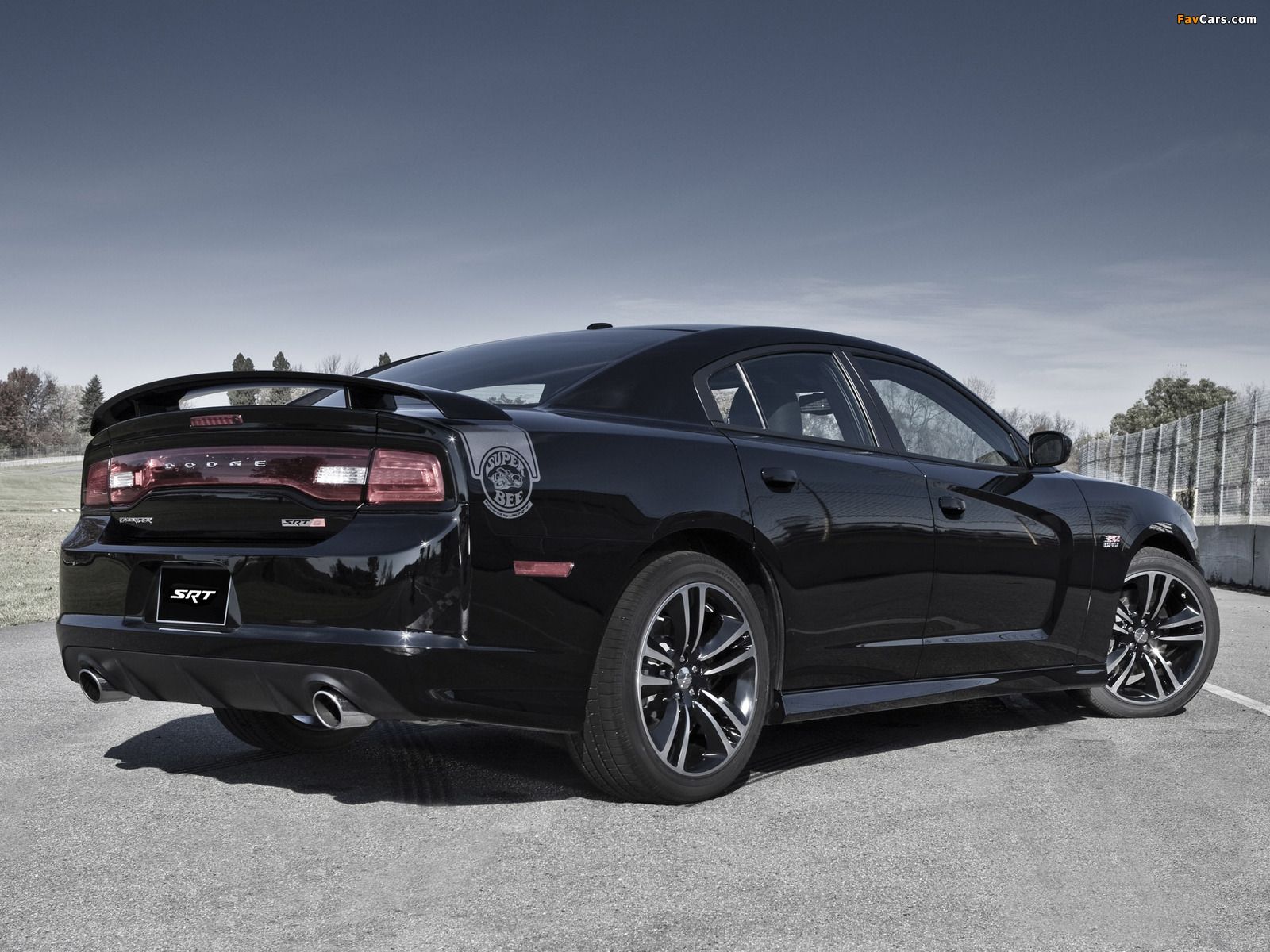 Photos of Dodge Charger SRT8 Super Bee 2012 (1600 x 1200)