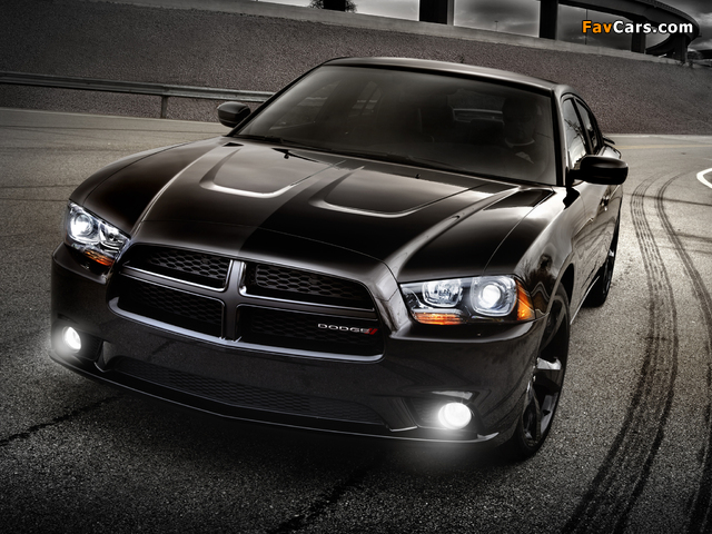 Photos of Dodge Charger Blacktop 2012 (640 x 480)