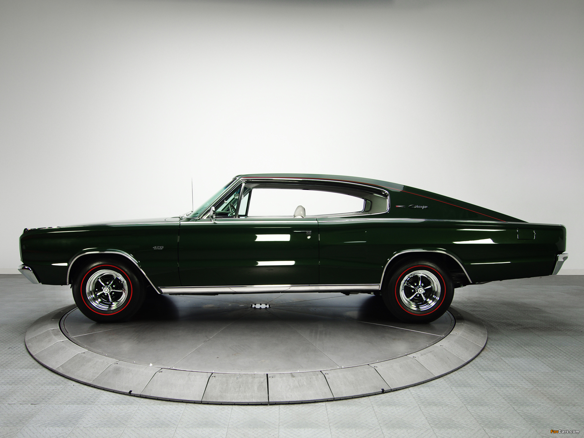 Pictures of Dodge Charger R/T 426 Hemi 1967 (2048 x 1536)