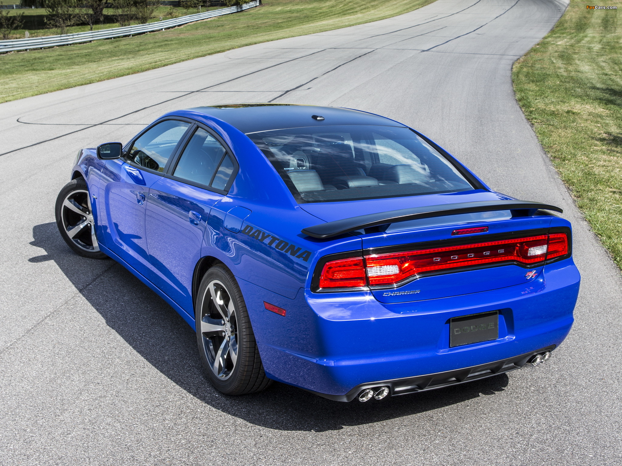 Pictures of Dodge Charger R/T Daytona 2013 (2048 x 1536)