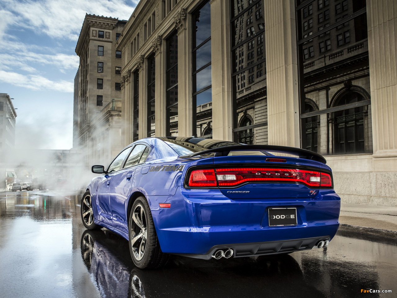 Dodge Charger R/T Daytona 2013 wallpapers (1280 x 960)