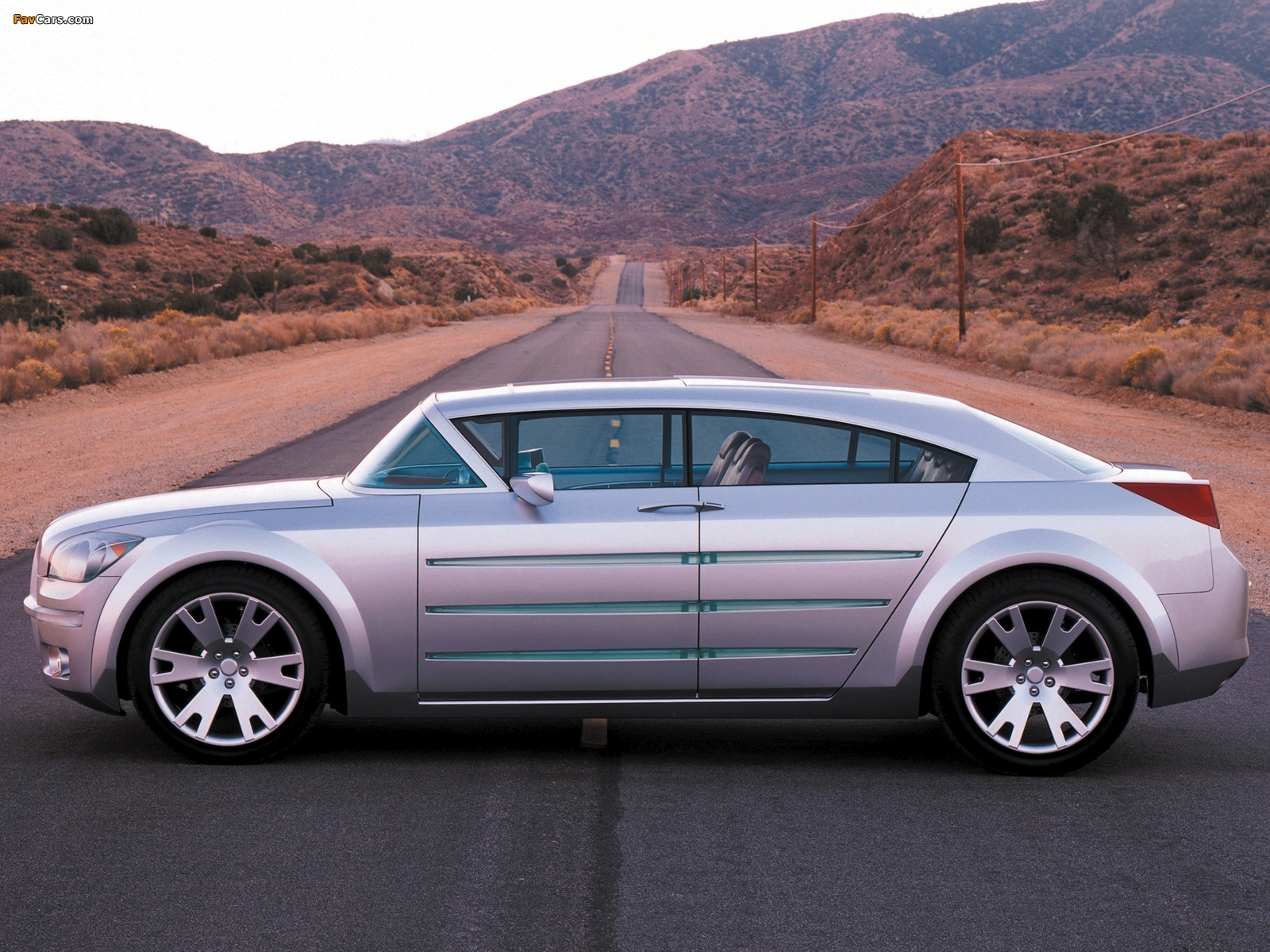 Dodge Super8hemi Concept 2001 wallpapers (1600 x 1200)
