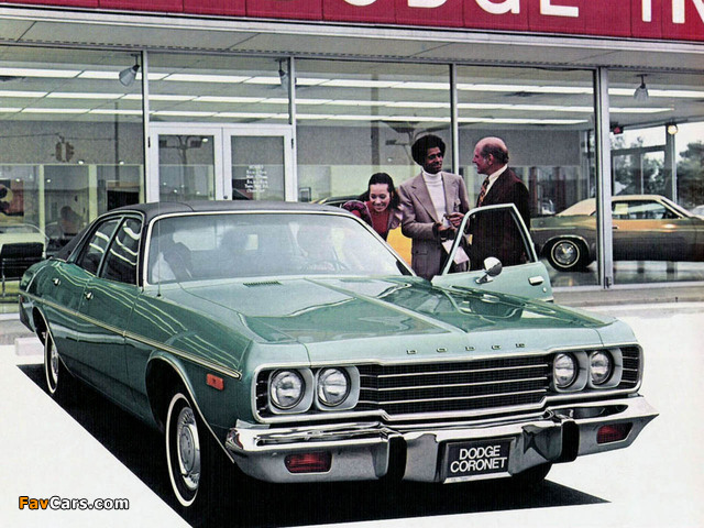 Dodge Coronet Custom Sedan (WH41) 1974 wallpapers (640 x 480)