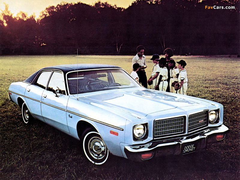 Dodge Coronet Sedan 1975 wallpapers (800 x 600)