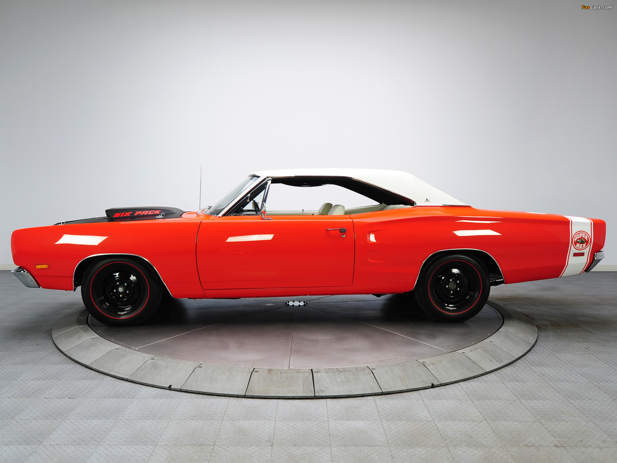 Images of Dodge Coronet Super Bee 440 Six Pack Hardtop Coupe (WM23) 1969 (2048 x 1536)