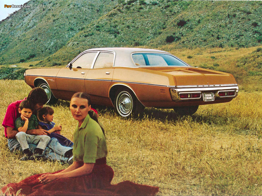 Photos of Dodge Coronet 4-door Sedan 1971 (1024 x 768)