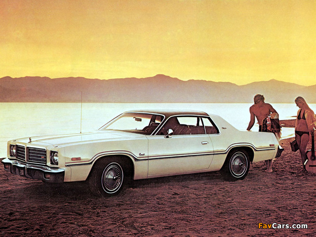 Photos of Dodge Coronet Hardtop Coupe 1975 (640 x 480)