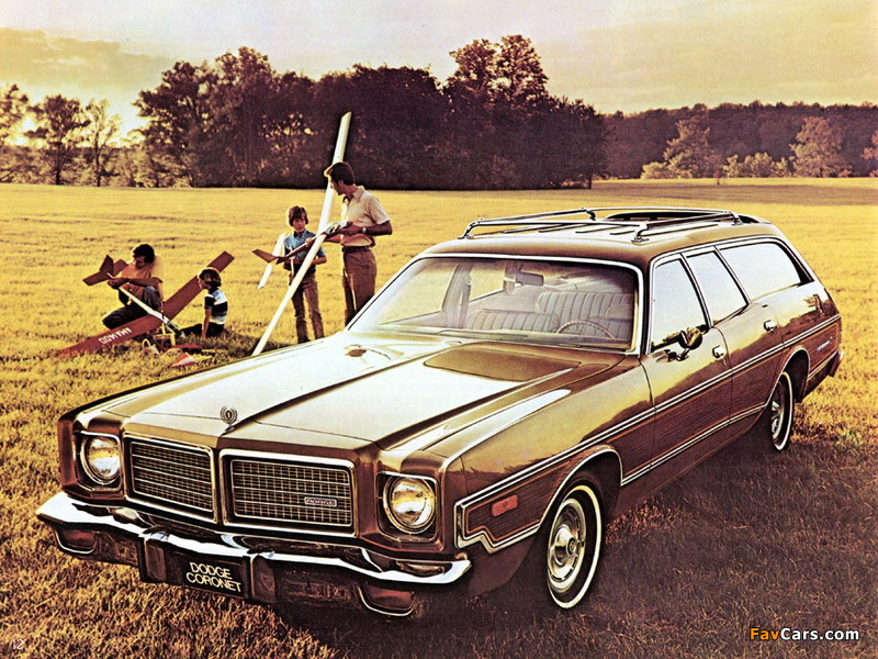 Photos of Dodge Coronet Station Wagon 1975 (800 x 600)